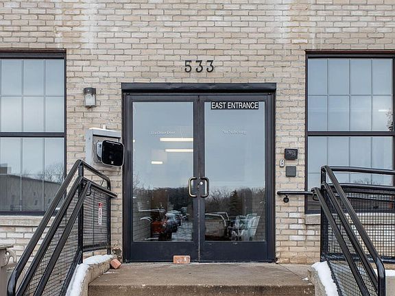 3rd image of 533 Columbia Ave APT 318