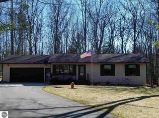 3686 Forest Lakes Dr, Traverse City, MI 49696