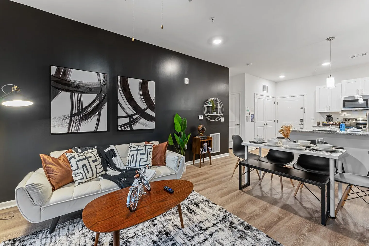 2 bed, 2.0 bath, $3,793 — Photo 2
