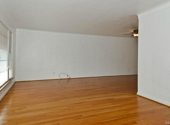 5th image of 3721 Keokuk St