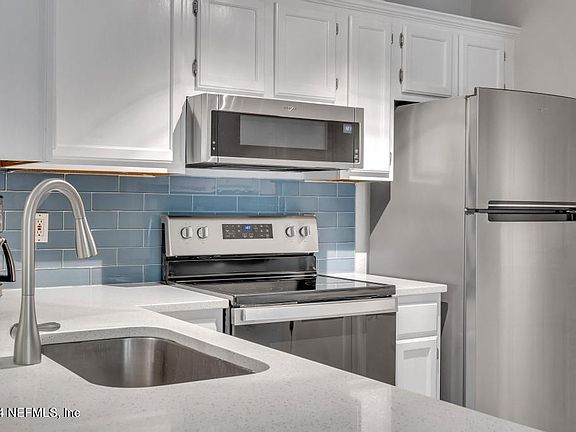 3rd image of 7701 TIMBERLIN PARK Boulevard #138