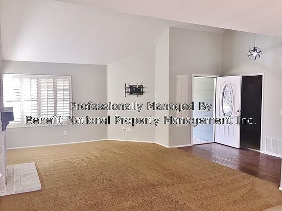 4th image of 45570 Gleneagles Ct