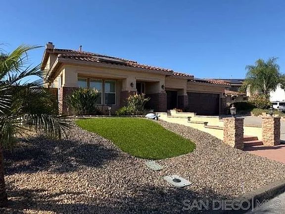 5th image of 2327 Clearcrest Ln