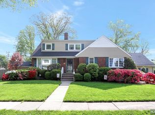 45 N Stoughton St, Bergenfield, NJ 07621