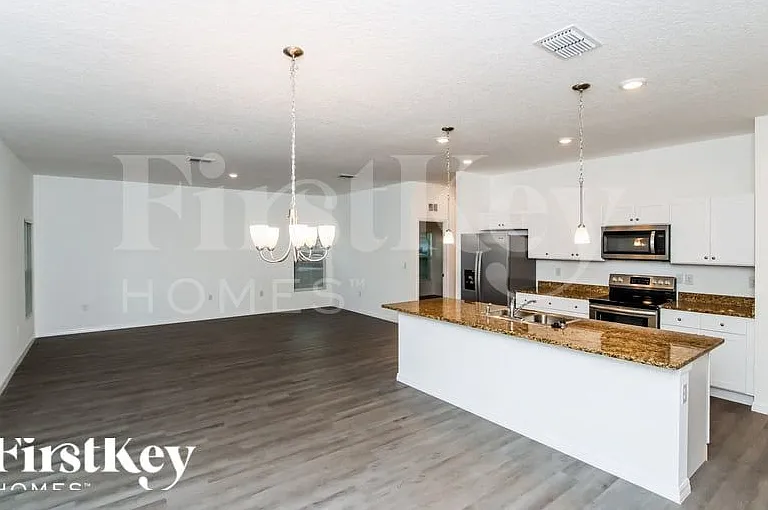 1298 Ginza Rd NW — Photo 4