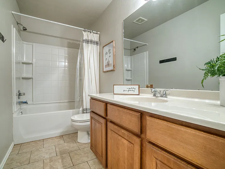 4802 SE 77th St — Photo 24