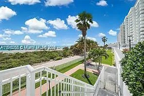 5601 Collins Ave #1210 — Photo 20