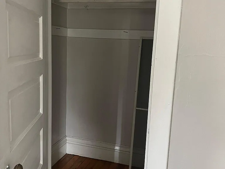 301 E Washington St #2 — Photo 12