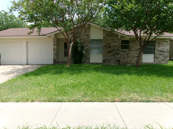 1519 Rambler Rd, Arlington, TX 76014