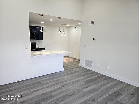 4th image of 623 W Guadalupe Rd Unit 254