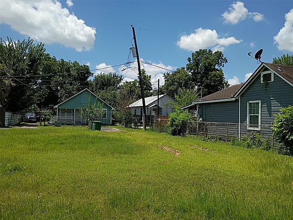 2nd image of 4017 Lelia St