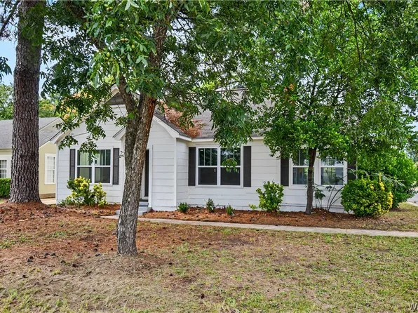 414 Hargrove Rd E, Tuscaloosa, AL 35401