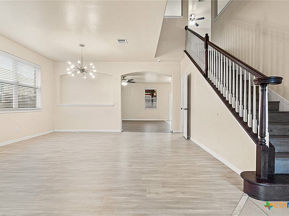 4th image of 6711 Alvin Dr
