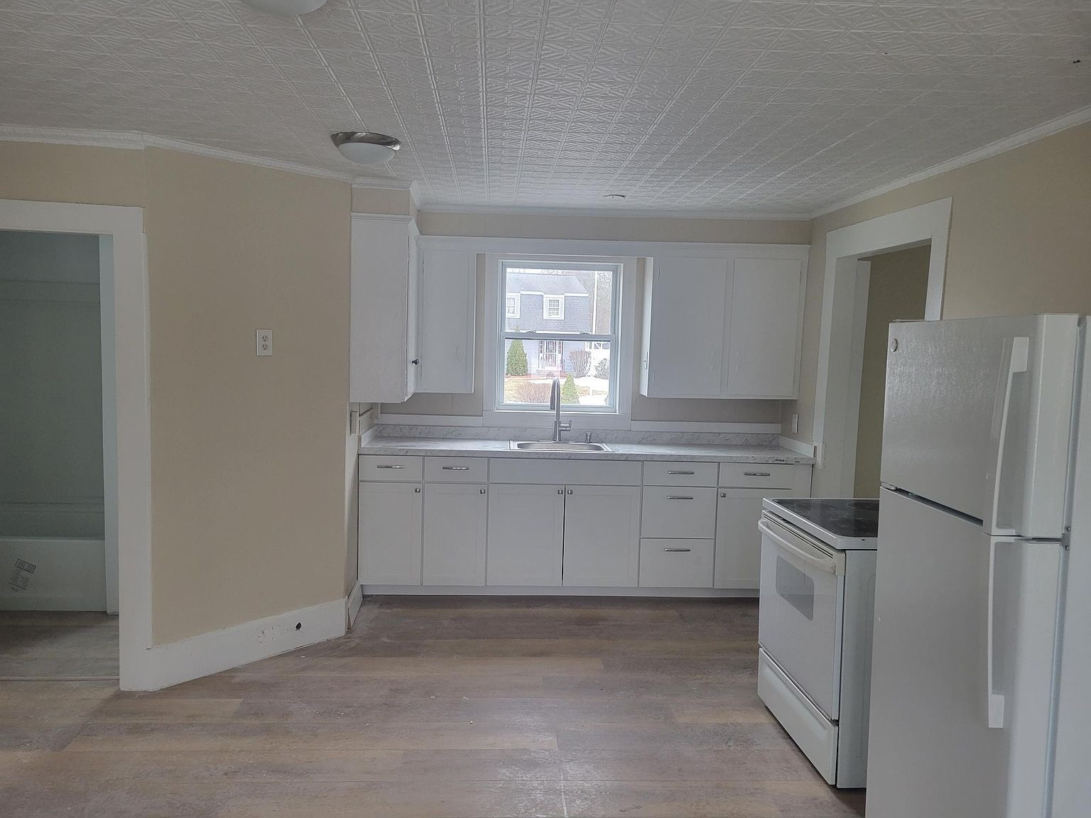 414A Donald St, Bedford, NH 03110 Zillow