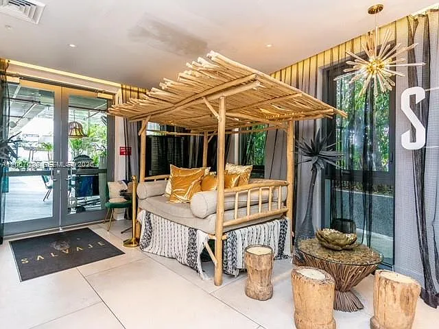 121 NE 34th St #1014 — Photo 27