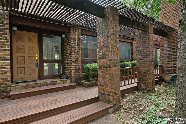 1st image of 126 Mittmann Cir