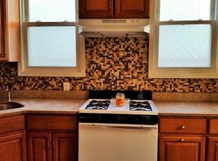 429 E 5th St, Brooklyn, NY 11218
