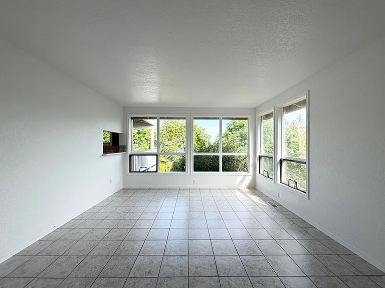 28811 Sound View Dr S — Photo 19