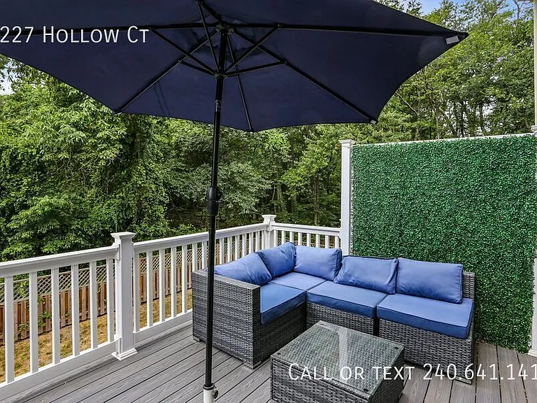 8227 Hollow Ct — Photo 14
