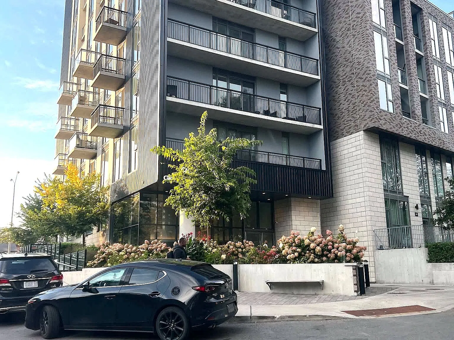 2 bed, $1,950 — Photo 1