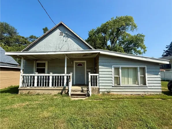 913 Maple St, Danville, IL 61832