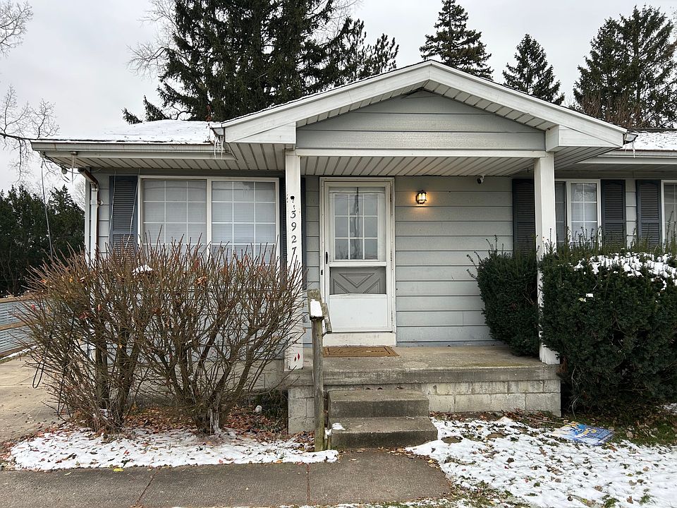 1st image of 3927 N Grand River Ave #3927