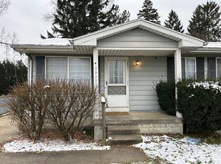 3927 N Grand River Ave #3927, Lansing, MI 48906