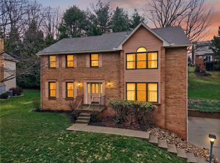 425 Stag Horn Dr, Wexford, PA 15090