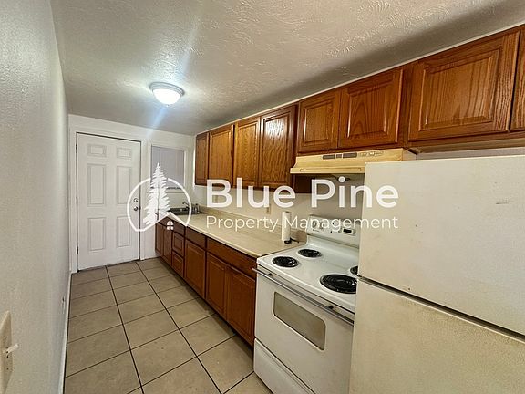 4th image of 390 W 14th St Unit 5