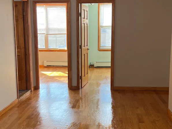 2344 61st St #2B, Brooklyn, NY 11204