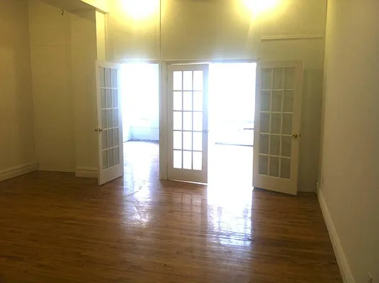 Rented by Loom Group | media 39