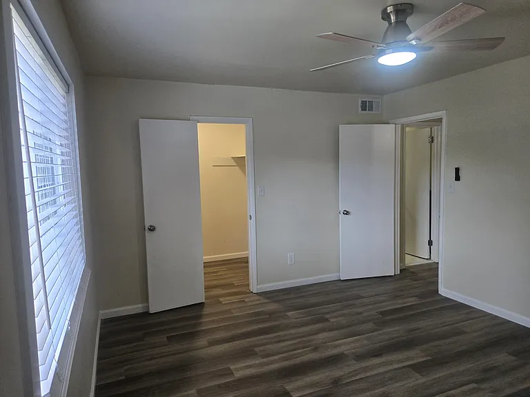 233 Peyton Pl SW — Photo 14