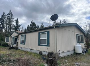 35910 74th Ave S, Roy, WA 98580