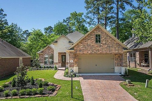 2nd image of 318 Creekwood Dr