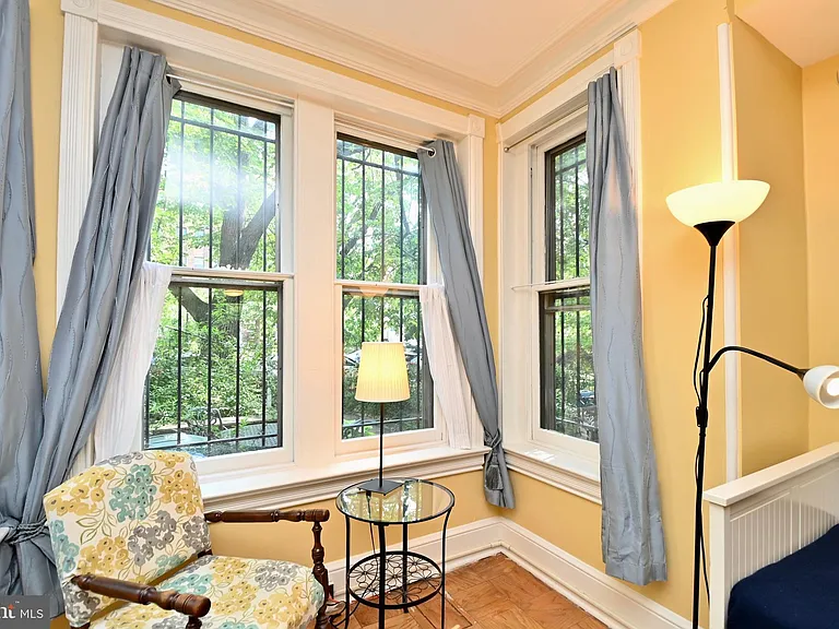 639 Massachusetts Ave NE #1 — Photo 10