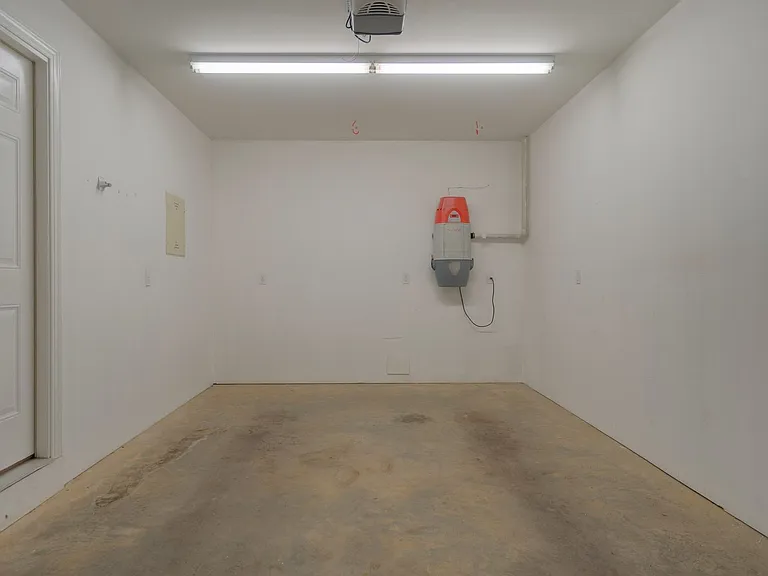 340 Huff Heritage Ln — Photo 10
