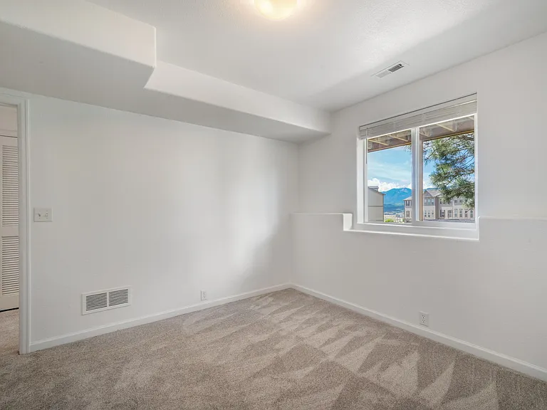1013 Burning Bush Point — Photo 49