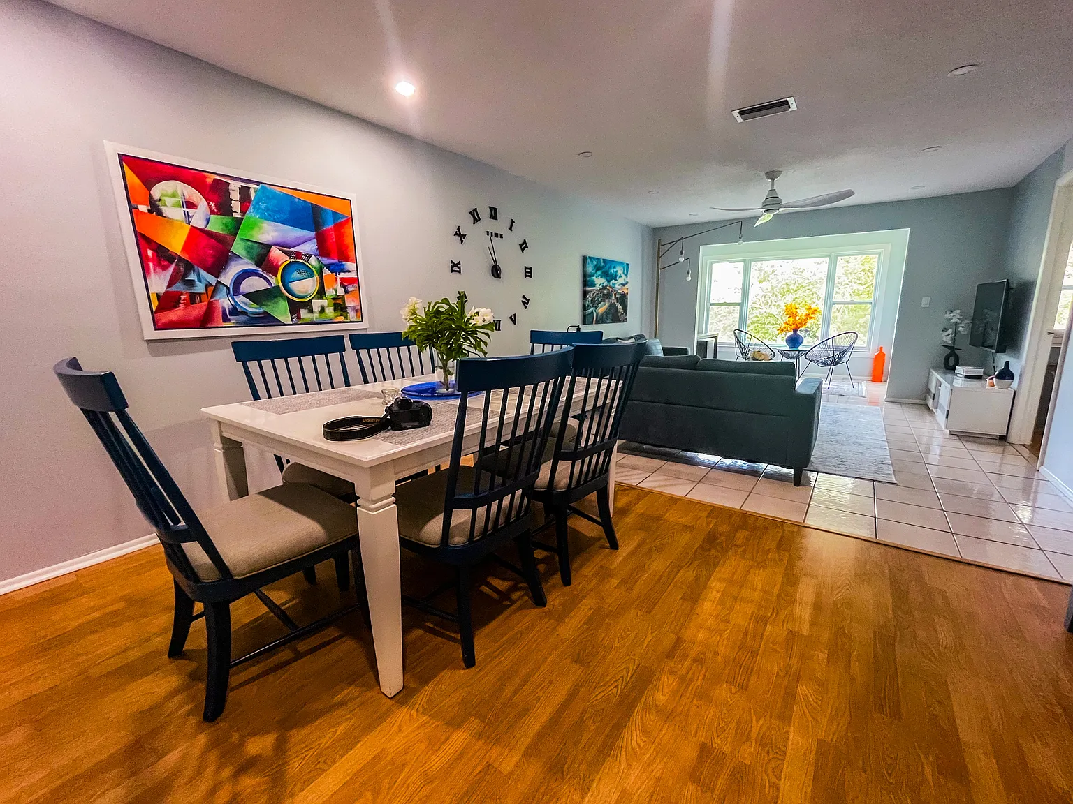 2 bed, 900 sqft, $1,950 — Photo 1