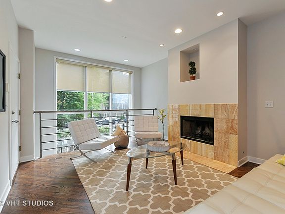 2nd image of 1022 N Marshfield Ave #1
