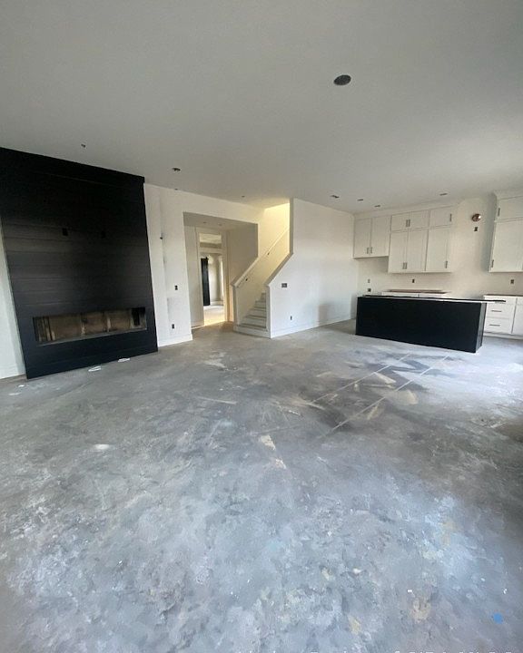 2nd image of 312 Woodrow Street