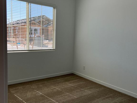 5th image of 19610 W Avalon Dr
