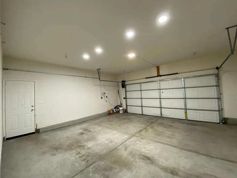 1788 Dixie St — Photo 16