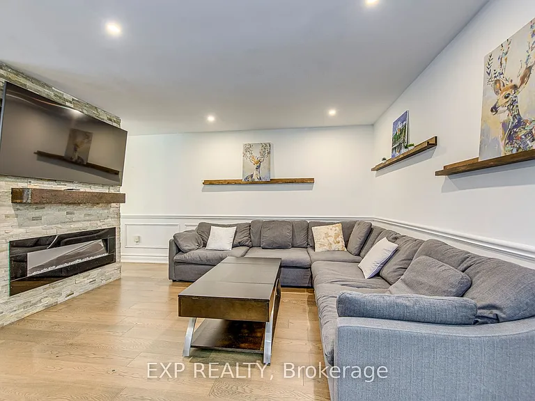 1225 Hedgestone Cres — Photo 8