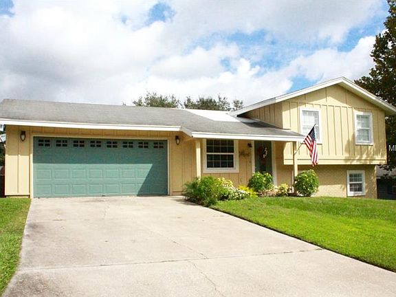 2nd image of 2830 Christie Ln