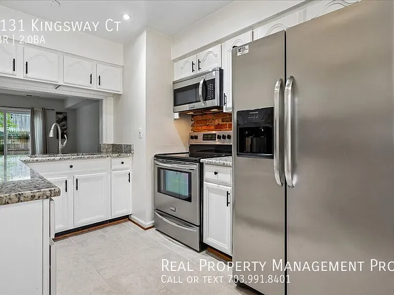 8131 Kingsway Ct — Photo 9