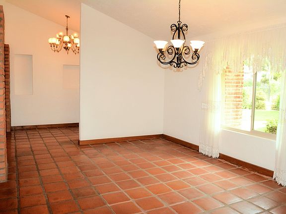 5th image of 18725 Consul Ave