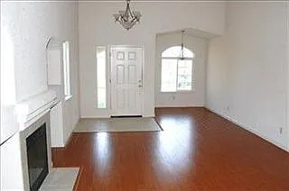 864 Starke Dr photo 1