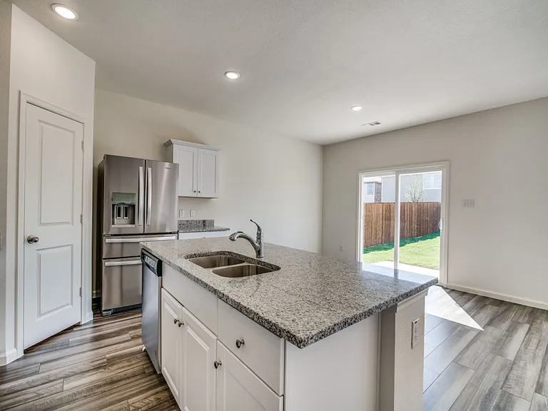 6231 Old Bridge Way — Photo 9