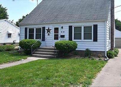 1st image of 636 N Russell Ave