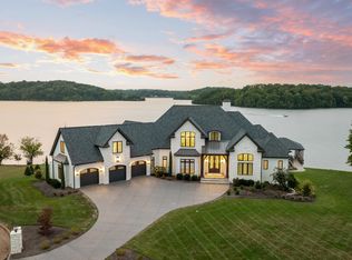 270 Bay Pointe Rd, Vonore, TN 37885